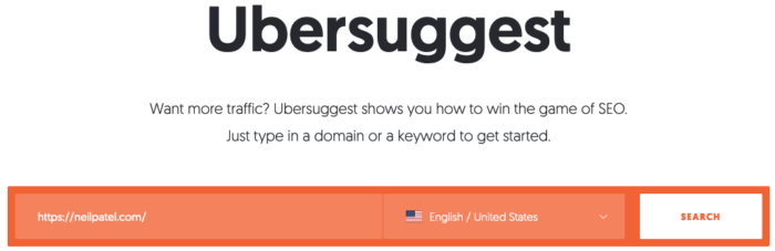 از Ubersuggest بازدید کنید، URL خود را وارد کنید و روی «جستجو» کلیک کنید.